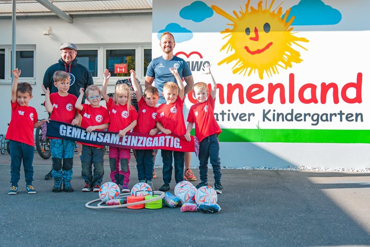 Kooperation zwischen dem FC Saalfeld und dem AWO Kindergarten "Sonnenland"